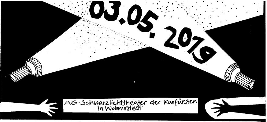 Premiere: Schwarzlichttheater „Gedankenspiele“